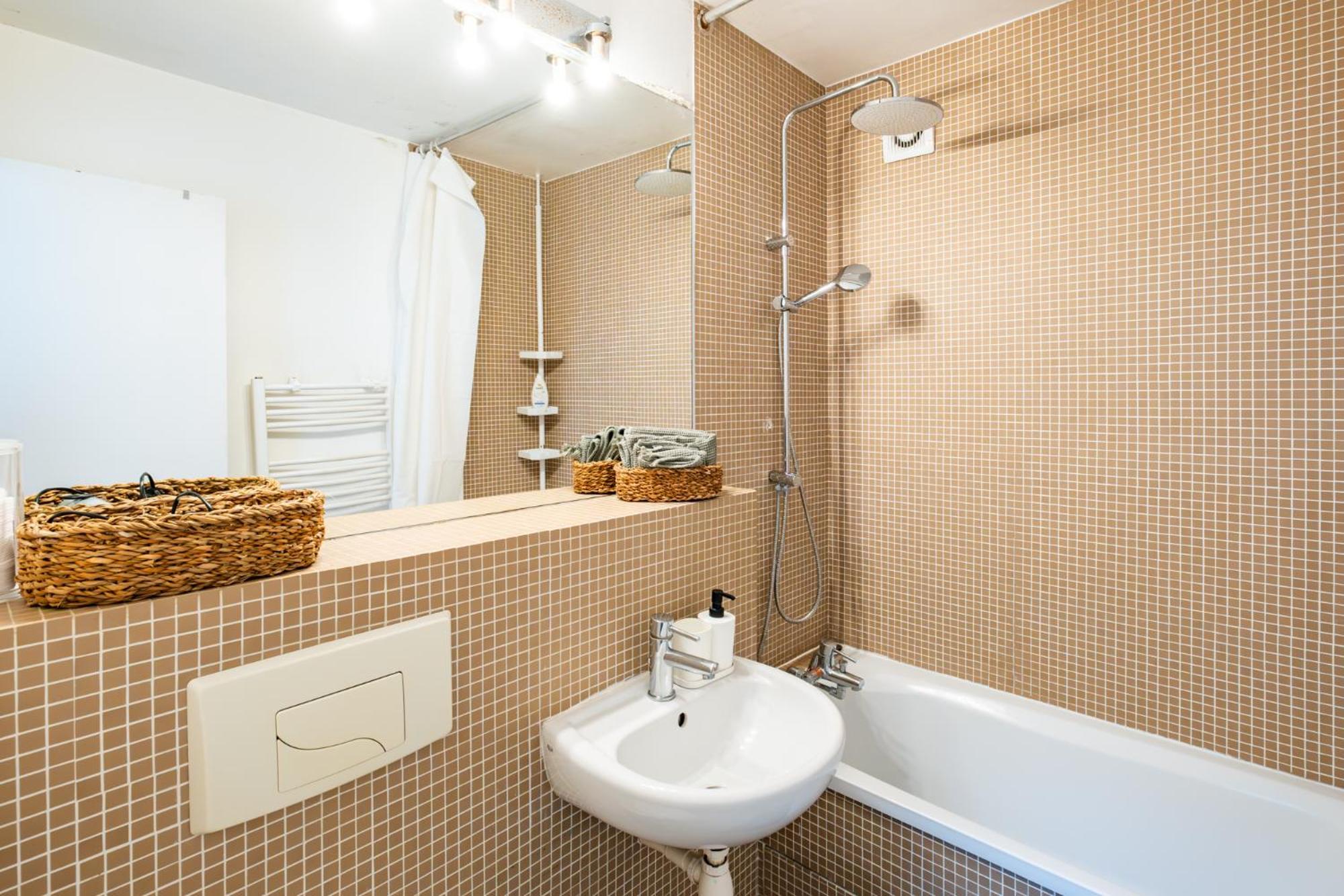 Charming Apartment In Heart Of פריז מראה חיצוני תמונה